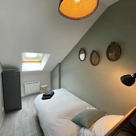 Entièrement Climatisée Avec Grand Jardin Casa vacanze Pressagny-lʼOrgeuilleux